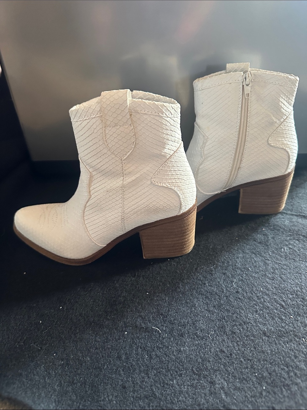 Dirty Laundry White Cream Western Zip Ankle Booties